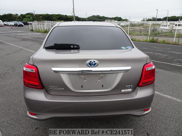 Toyota COROLLA AXIO HYBRID — фото 4