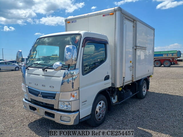 MITSUBISHI CANTER — фото 1