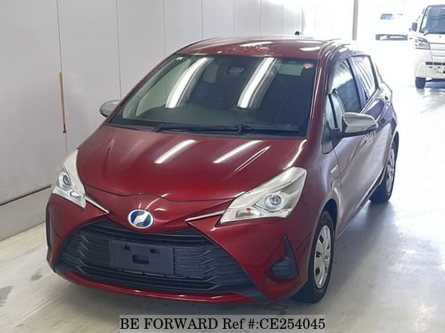Toyota VITZ HYBRID JEWELA — фото 1