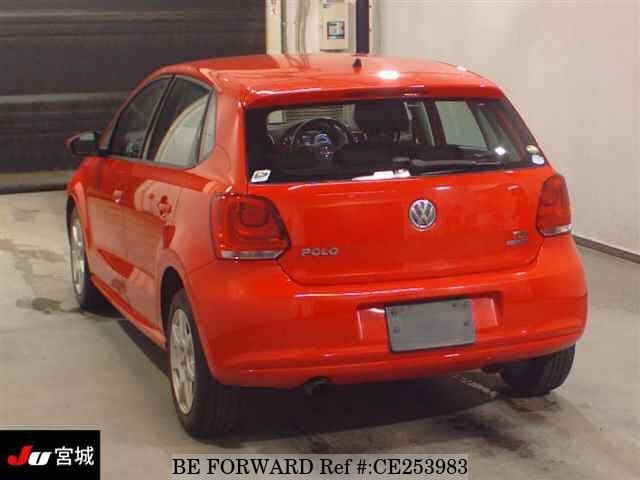 Volkswagen POLO TSI COMFORT LINE BLUE MOTION TEC — фото 2