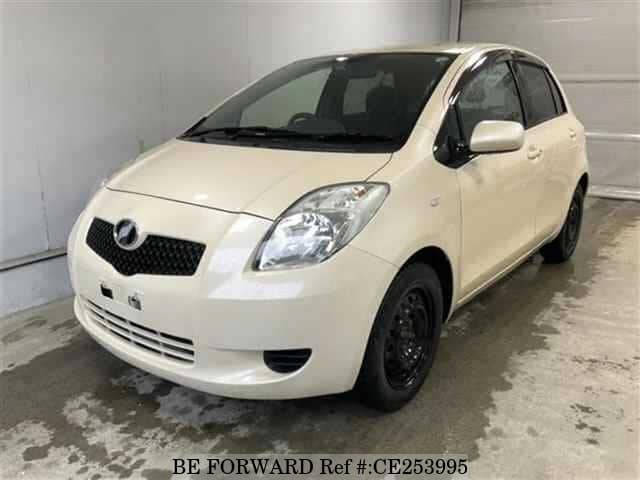 Toyota VITZ — фото 1