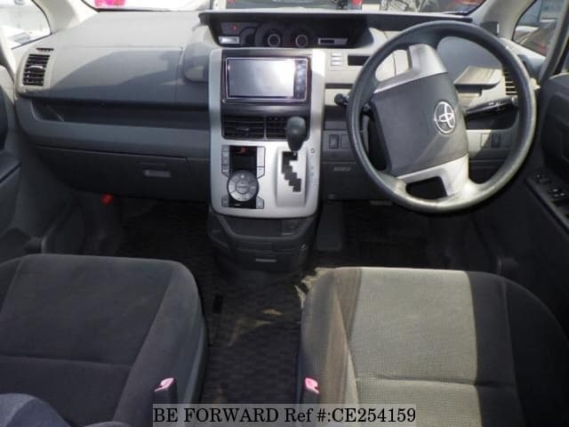 2009 TOYOTA VOXY X L EDITION image 3