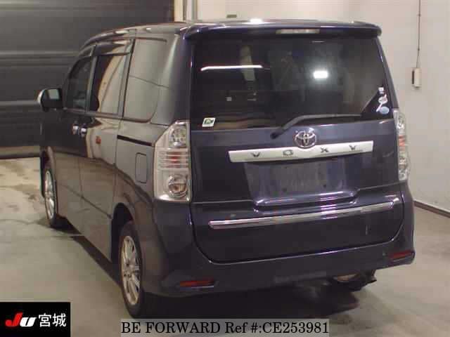 2009 TOYOTA VOXY ZS KIRAMEKI 2