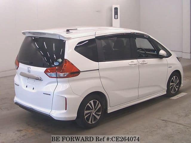 Honda FREED+ HYBRID EX — фото 2
