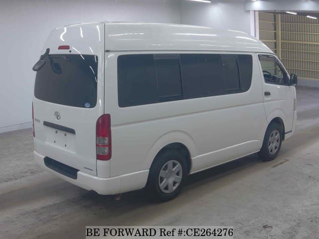 Toyota HIACE VAN — фото 2