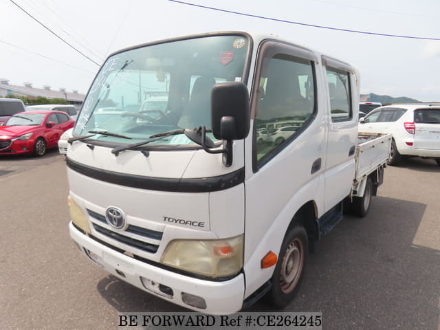 Toyota TOYOACE W CAB — фото 1