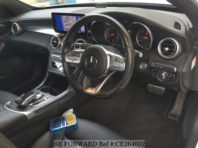Mercedes-Benz C-CLASS C220D AVANTGARDE AMG LINE — фото 3