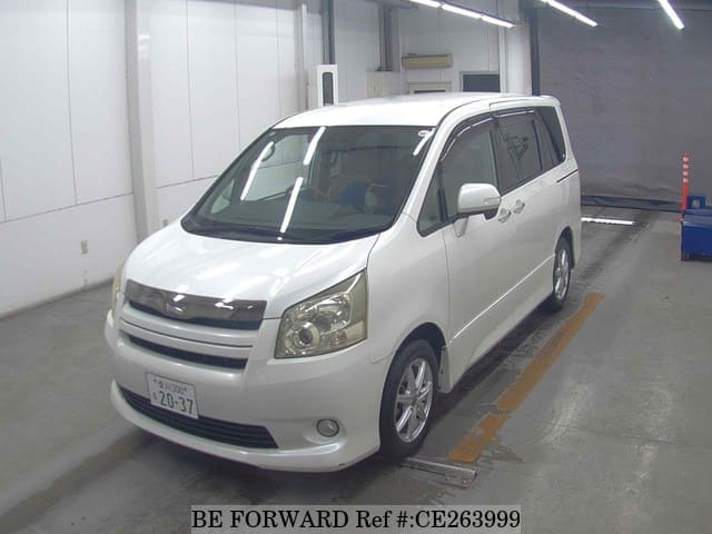Toyota NOAH S G EDITION — фото 1