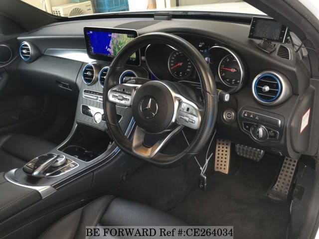 Mercedes-Benz C-CLASS C220D AVANTGARDE AMG LINE — фото 3