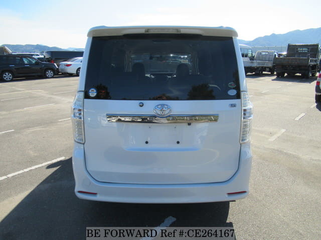 Toyota NOAH S G EDITION — фото 4