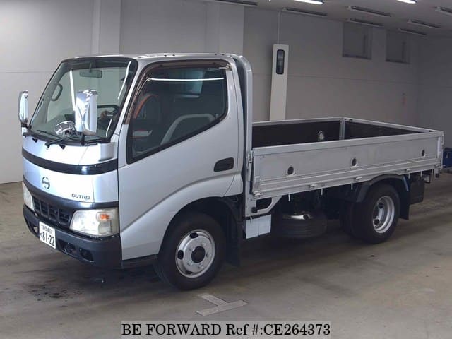 HINO DUTRO — фото 1