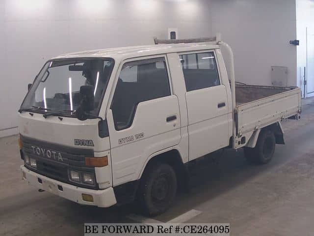 Toyota DYNA TRUCK W CAB — фото 1
