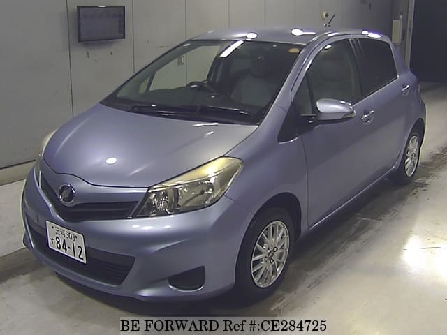 Toyota VITZ F — фото 1