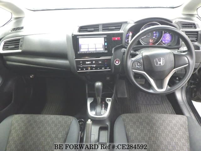 Honda FIT 13G F PACKAGE FINE EDITION — фото 3