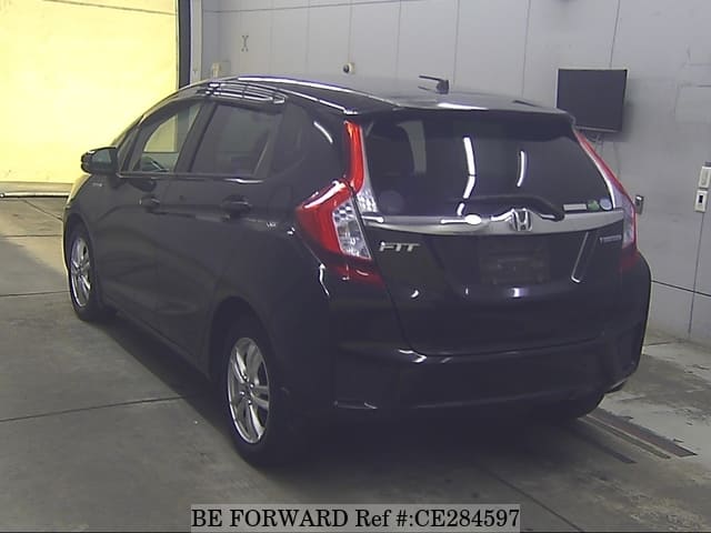 Honda FIT HYBRID L PACKAGE — фото 4