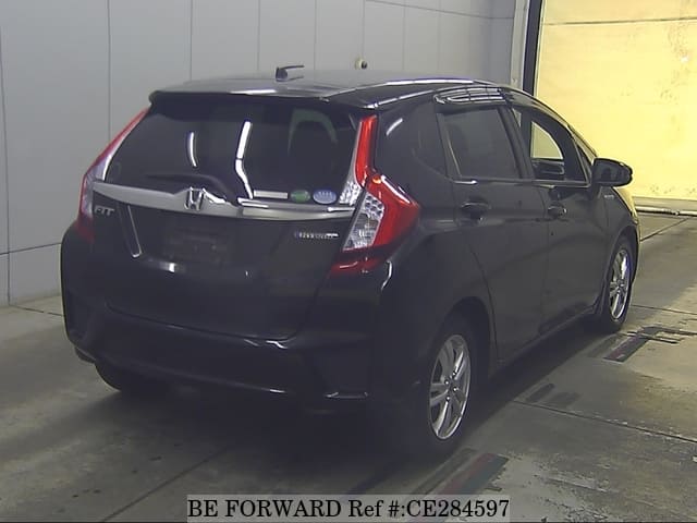 Honda FIT HYBRID L PACKAGE — фото 2