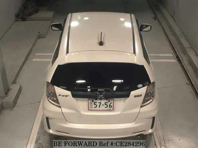 Honda FIT RS — фото 5