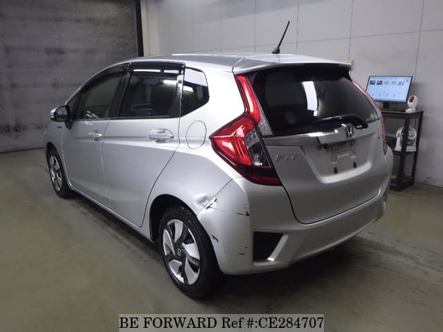 Honda FIT HYBRID F PACKAGE — фото 2