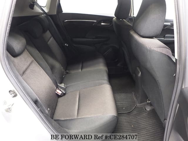 Honda FIT HYBRID F PACKAGE — фото 5