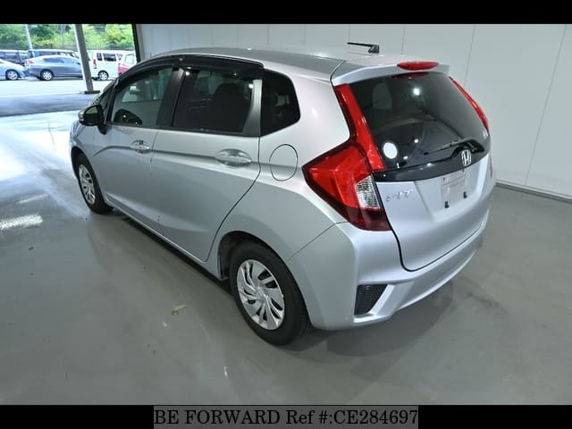 Honda FIT 13G F PACKAGE — фото 2