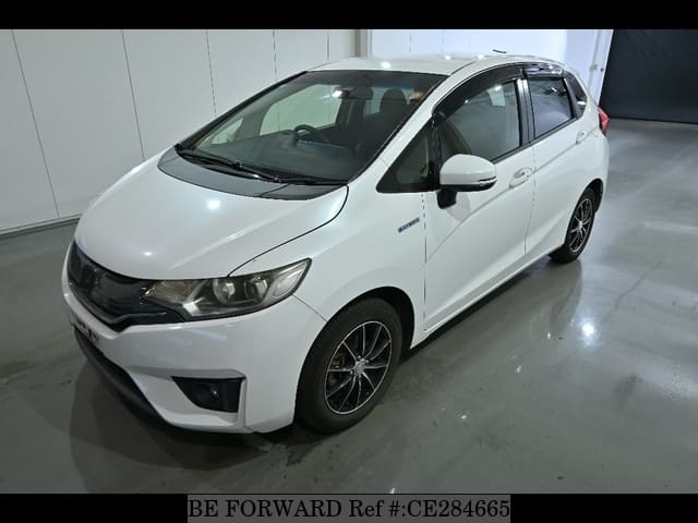 Honda FIT HYBRID L PACKAGE — фото 1