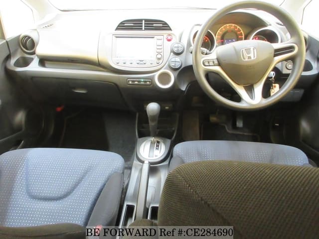 Honda FIT L — фото 3