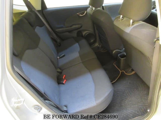Honda FIT L — фото 5