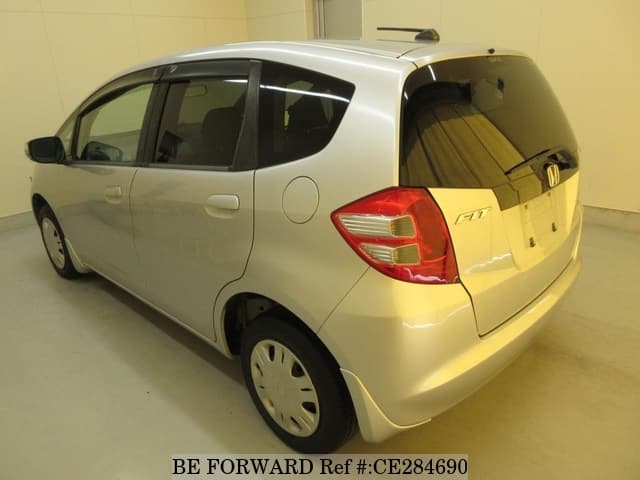 Honda FIT L — фото 2