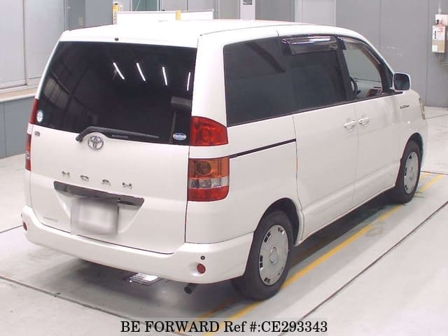 Toyota NOAH — фото 2
