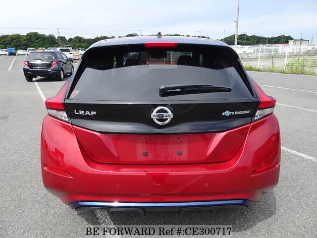 Nissan LEAF G — фото 4