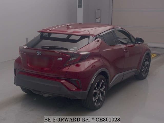 Toyota C-HR HYBRID G — фото 2