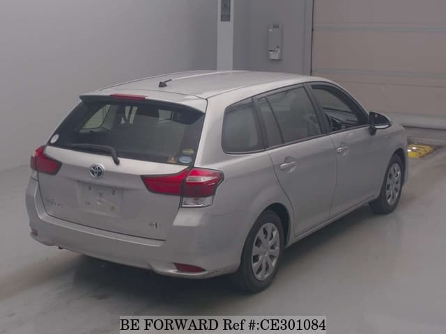Toyota COROLLA FIELDER HYBRID — фото 2
