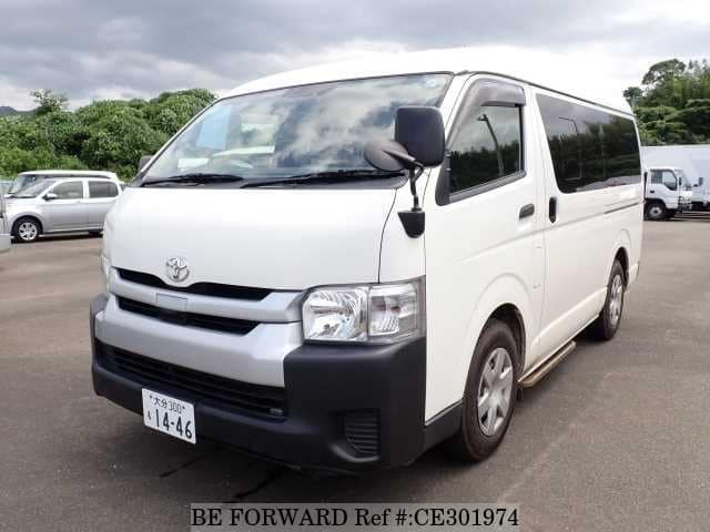 Toyota HIACE WAGON DX — фото 1