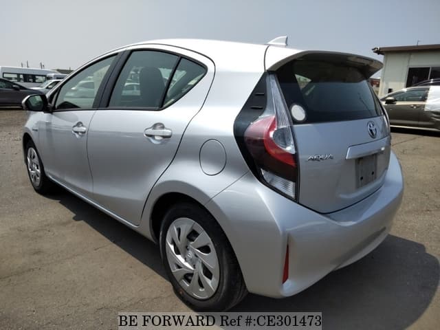 Toyota AQUA HYBRID — фото 5