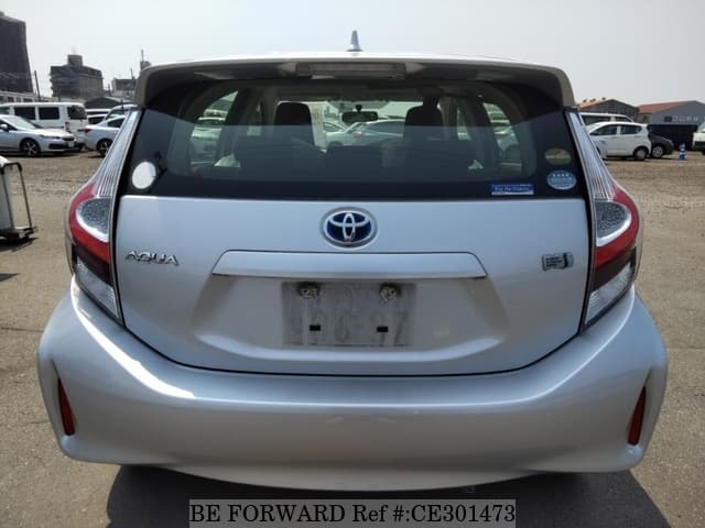Toyota AQUA HYBRID — фото 4