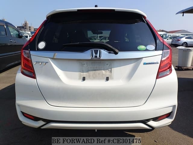 Honda FIT HYBRID — фото 4