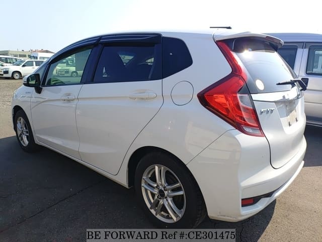 Honda FIT HYBRID — фото 5