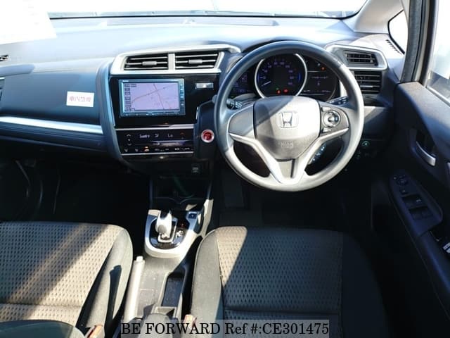Honda FIT HYBRID — фото 3