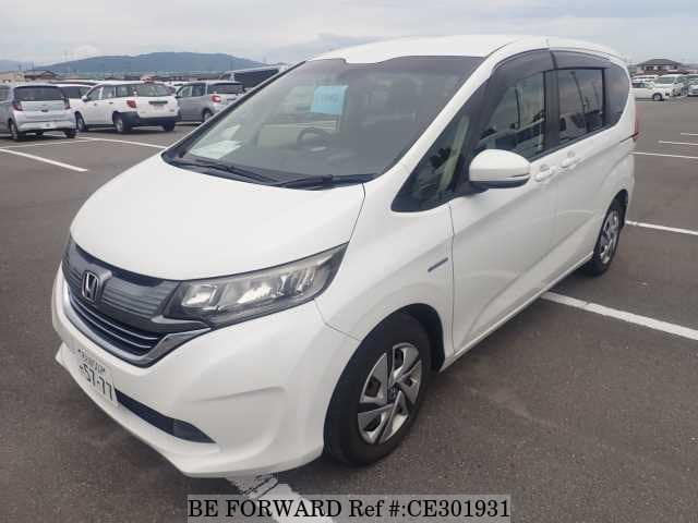 Honda FREED+ HYBRID B — фото 1