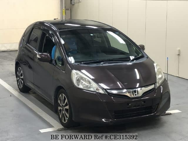 Honda FIT X — фото 3
