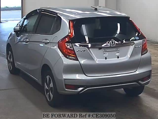 Honda FIT HYBRID F — фото 5