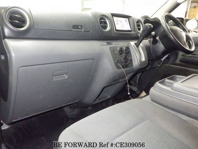 Nissan CARAVAN VAN NV350 SUPER LONG DX TURBO — фото 3