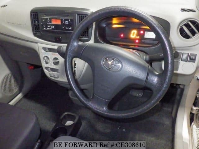Toyota PIXIS EPOCH L — фото 4