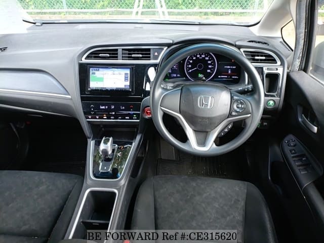 Honda SHUTTLE HYBRID — фото 3