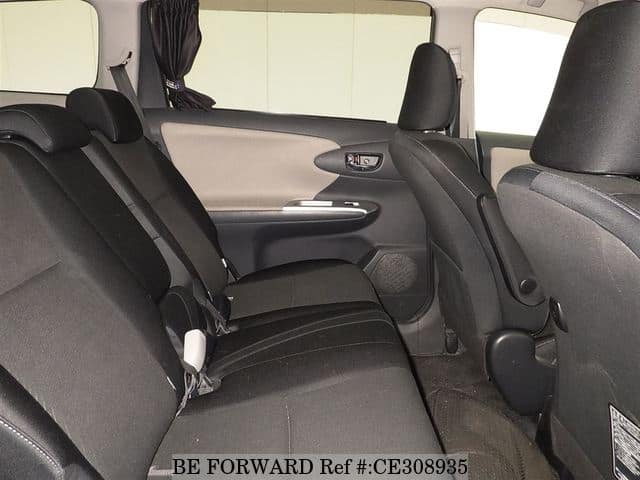 Toyota WISH 1.8S — фото 5