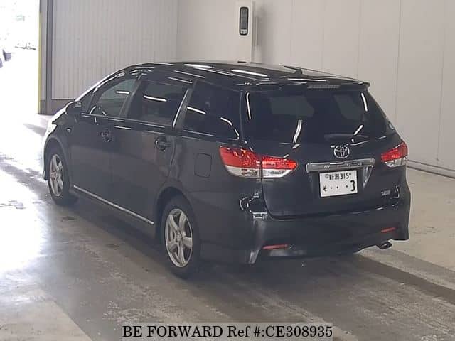 Toyota WISH 1.8S — фото 3