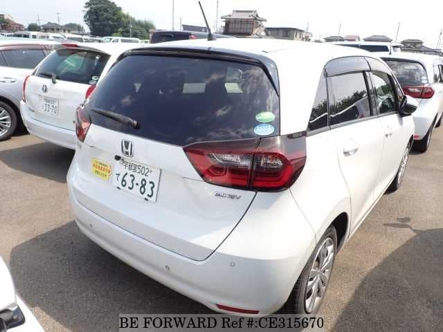 Honda FIT HYBRID — фото 2