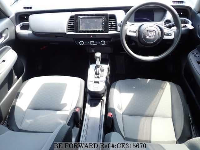 Honda FIT HYBRID — фото 3