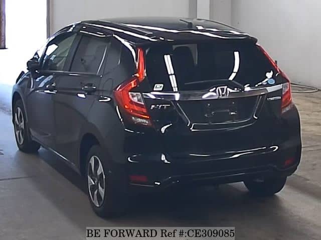 Honda FIT HYBRID — фото 3