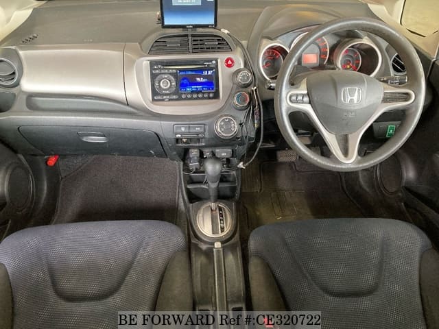 Honda FIT G — фото 3